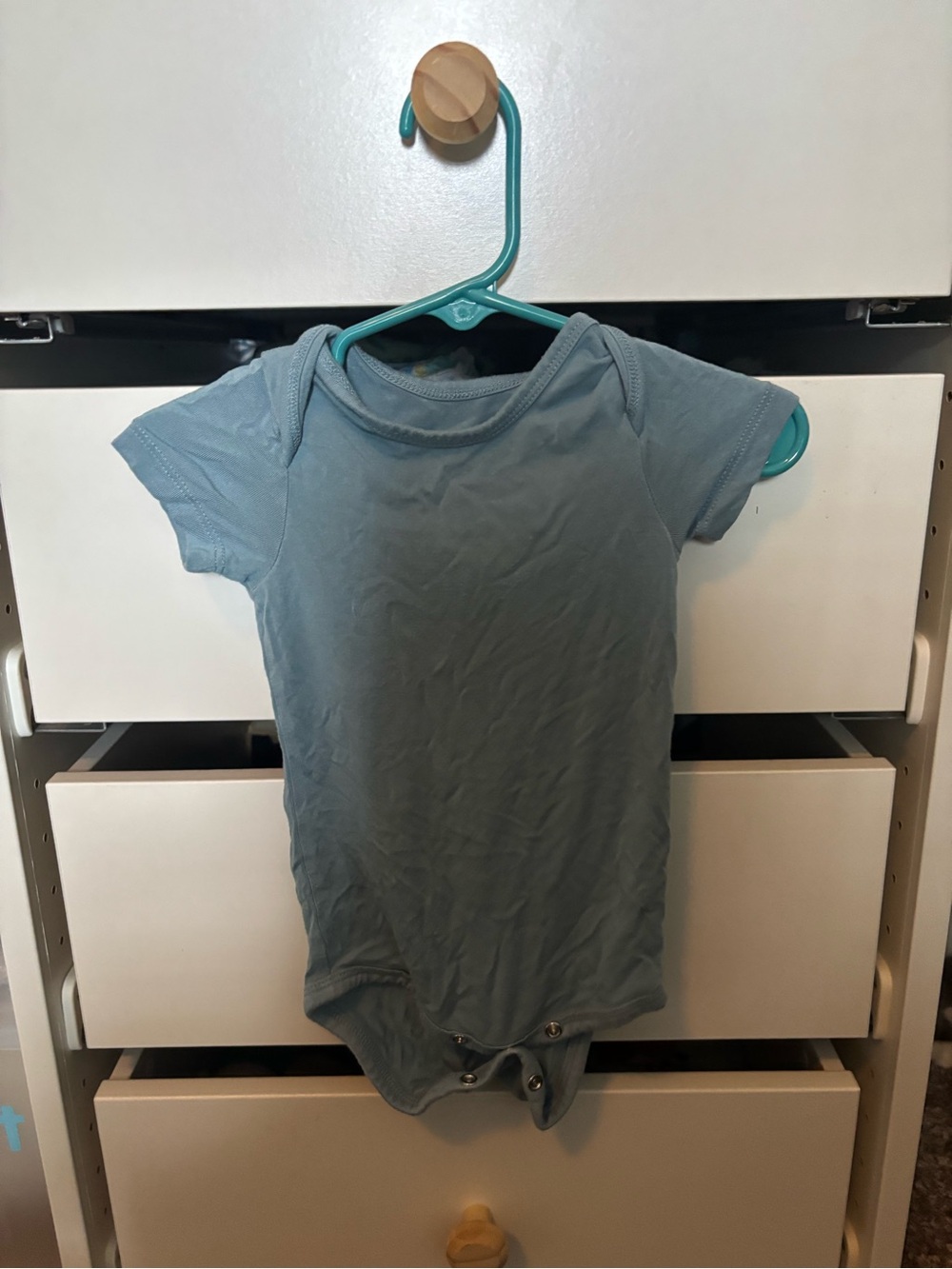 Kyte Baby slate bodysuit 3-6 months
